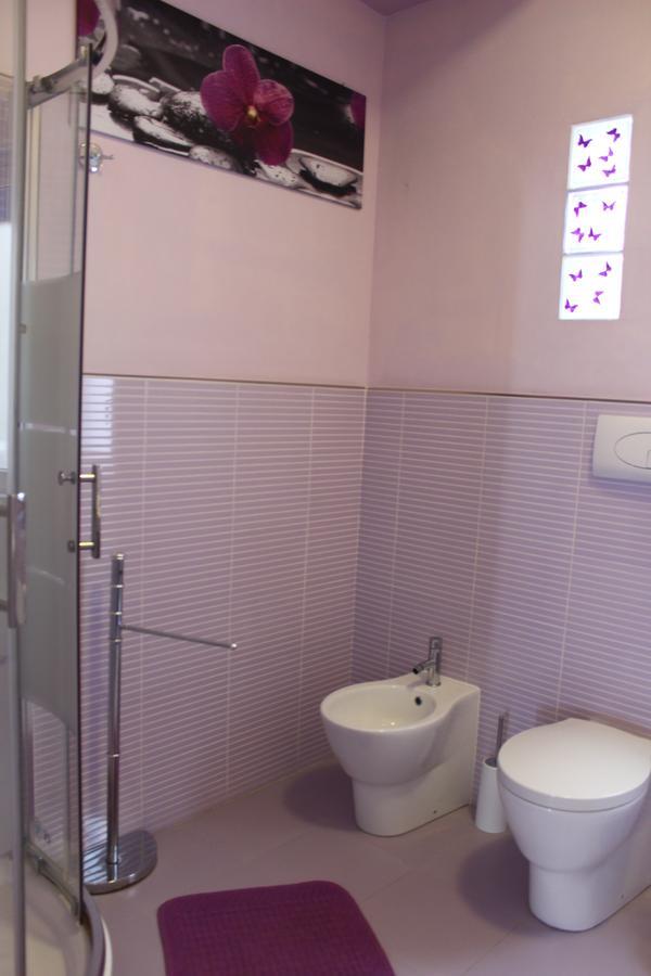 Esedra B&B ปาแลร์โม ภายนอก รูปภาพ
